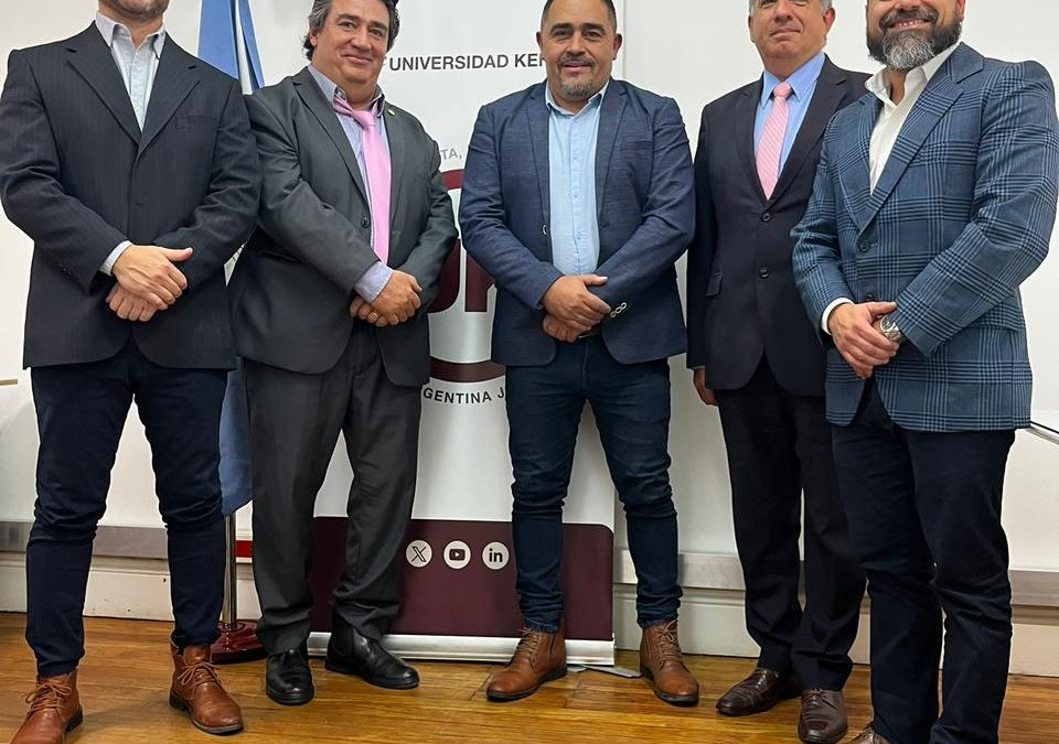 Convenio de formación: FuDeFoMI, Univ. Kennedy y Campus Magna.
